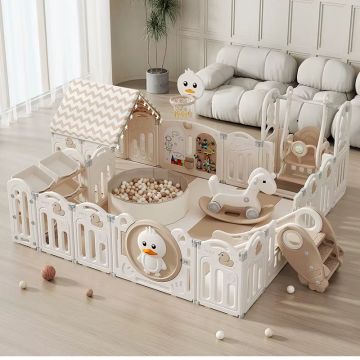 Gardulet loc de joaca interiorexterior Nichiduta Garden cu margini rotunjite,Poarta de siguranta,Leagan,Balansoar,Casuta,Cos de baschet,Organizator,Tobogan,Piscina uscata,Covoras spuma 1cm grosime Happy House Beige